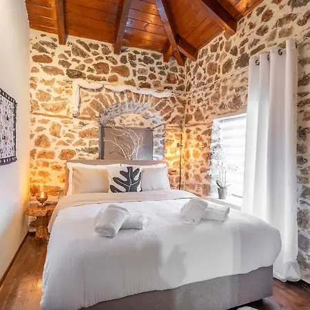 Stirida Stone House * Stírion